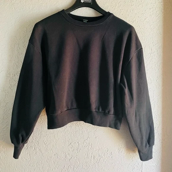 Women’s Wild Fable Crop Crewneck Size XL - Picture 1 of 4